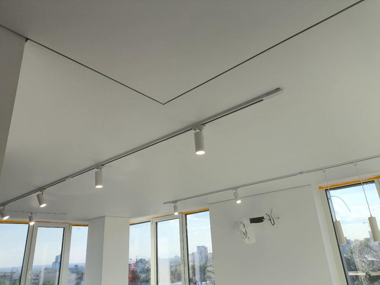 Квартира в ЖК Зодиак — натяжной потолок 42м² Квартира