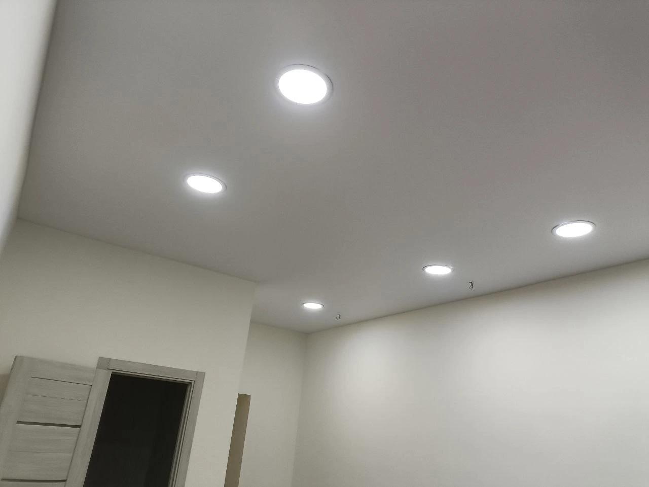 Офисное помещение — натяжной потолок 64 м² Офис